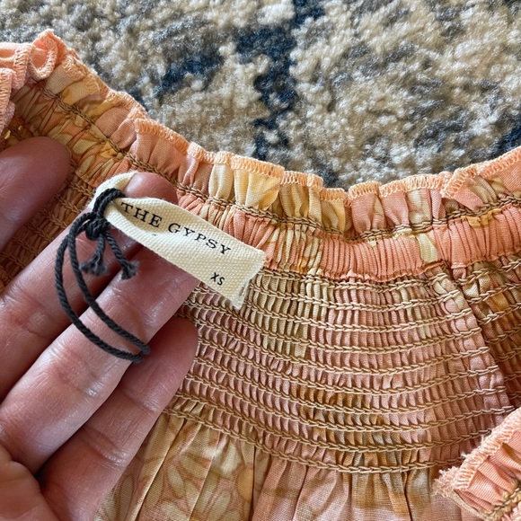 Spell The Sloan Blouse in Peach - Picture 5 of 6